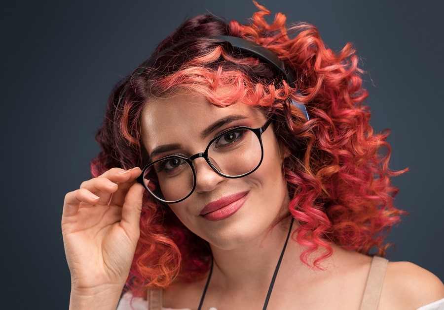 pink spiral perm hairstyle
