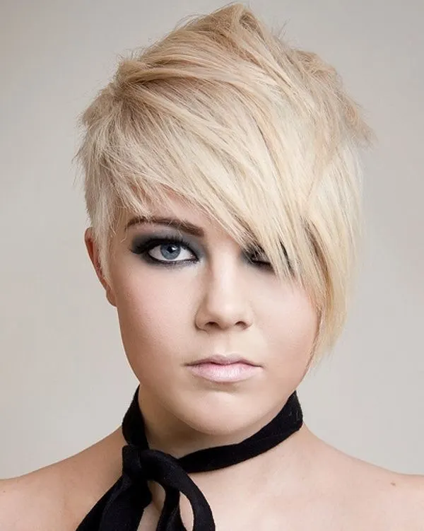 short pixie cut for fat faces