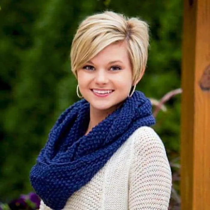 pixie cut for round face shape women with thick hair