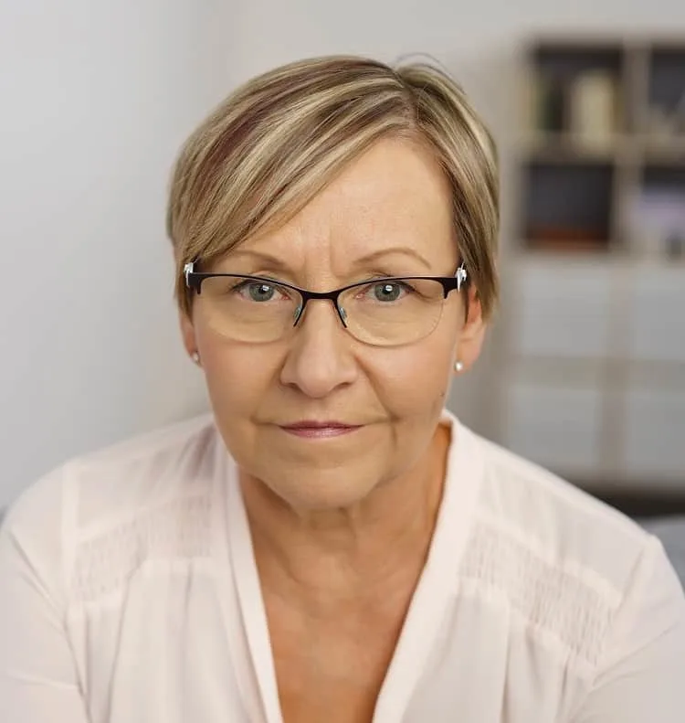 pixie haircut for older woman with glasses