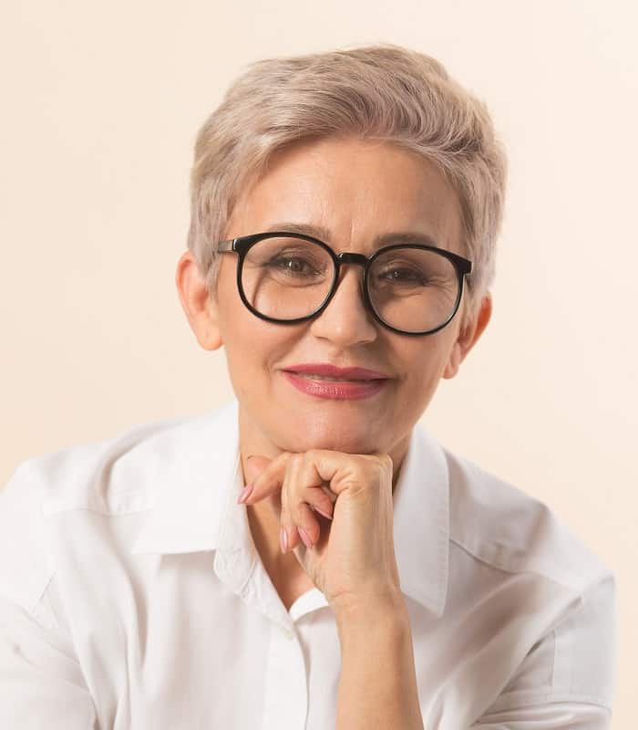 pixie cut for woman over 60 with glasses