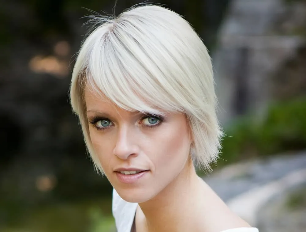 platinum bob for fine hair