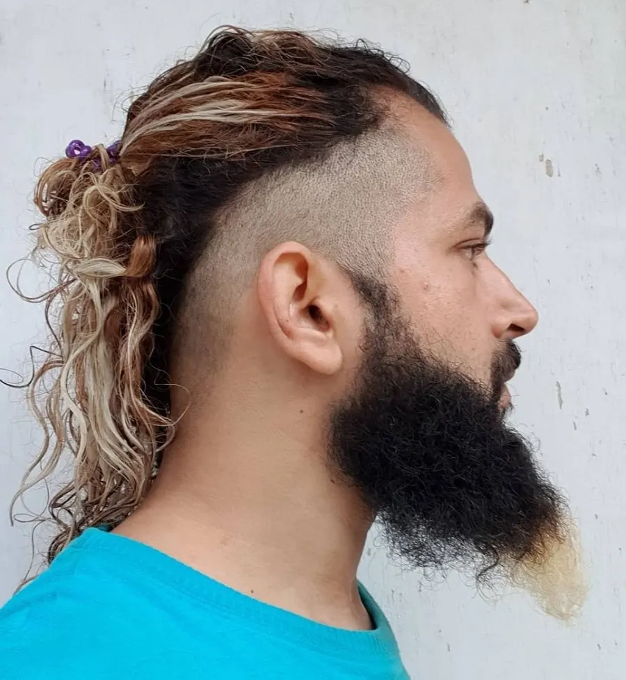 pointed curly beard