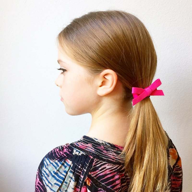 low ponytail hairstyle for school