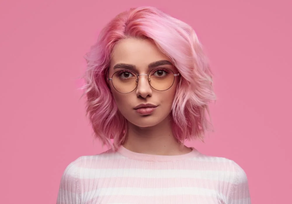 razored bob for oval face with glasses