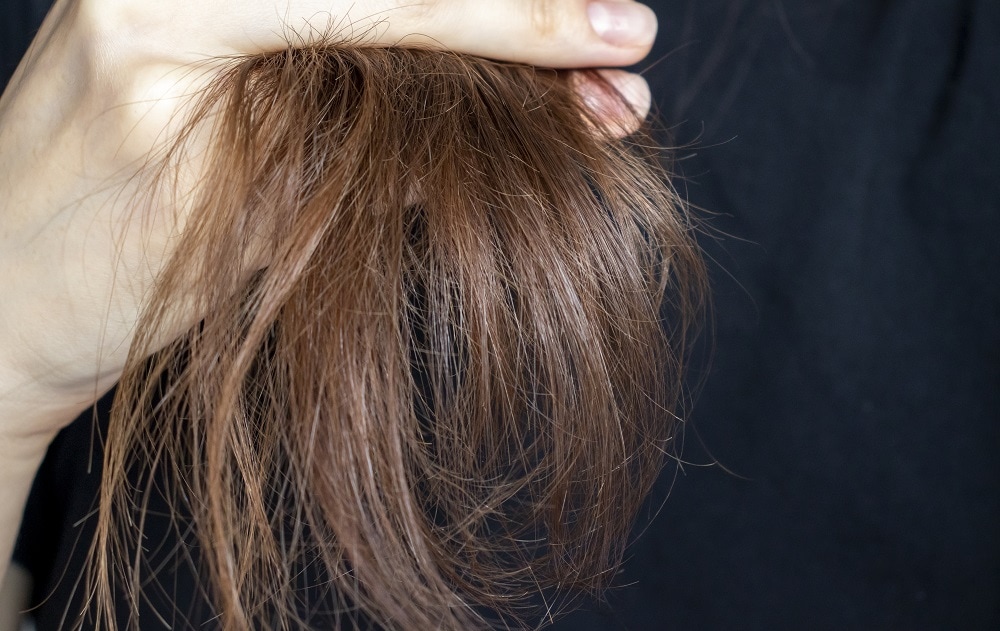 Causes of swing tracks at the root - dried hair