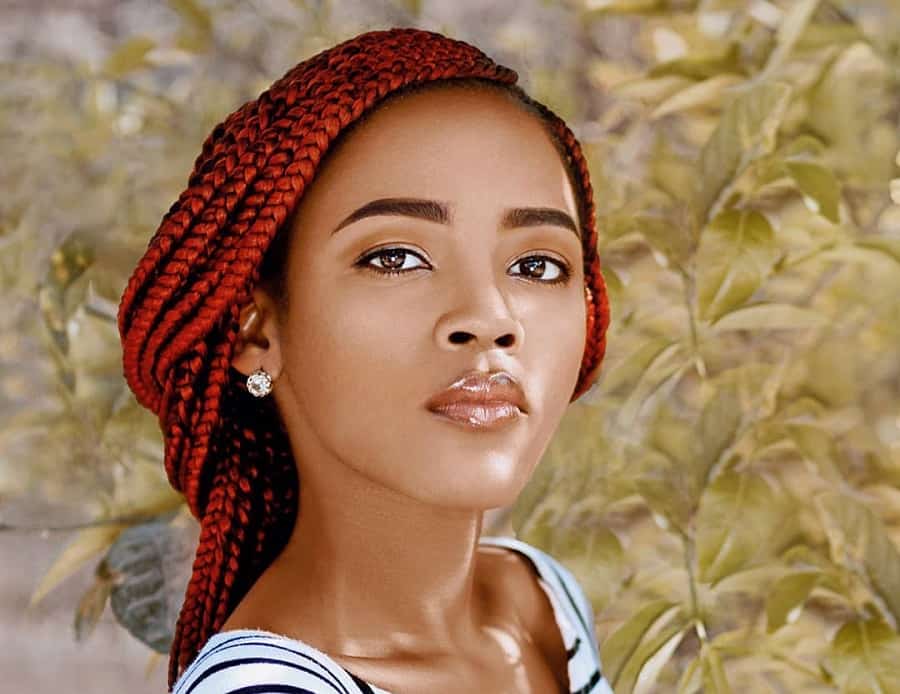 Red Box Braids: 10 Gorgeous Examples in 2024