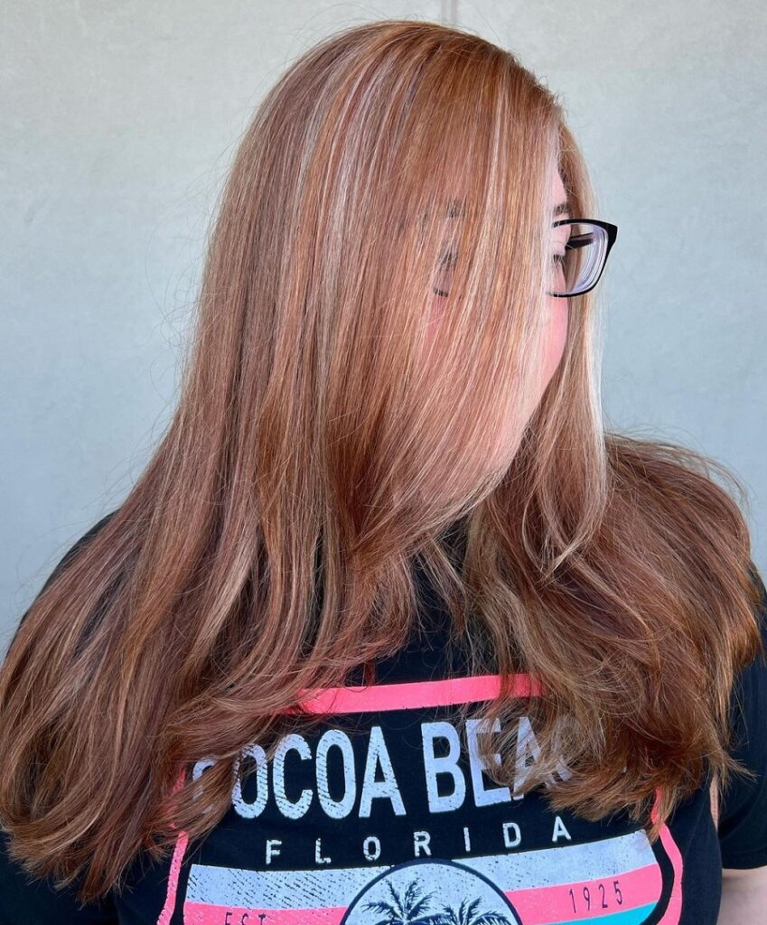 red brown hair with blonde highlights