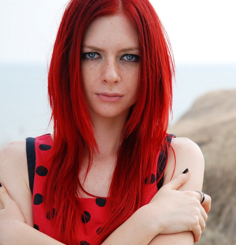 red layered hair for women with blue eyes