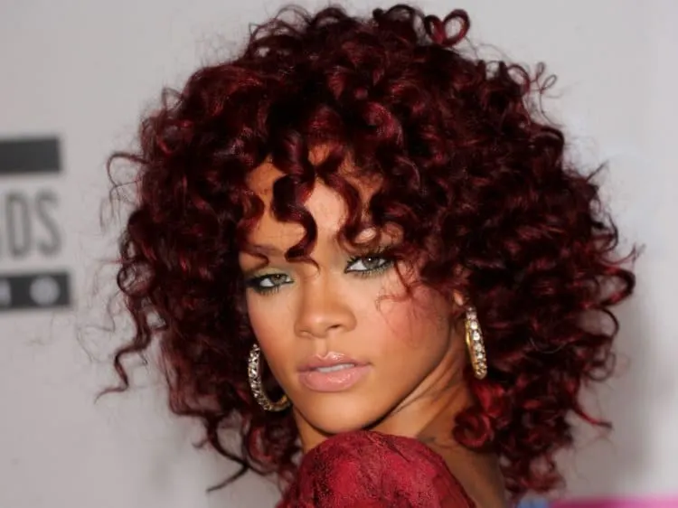 curly red velvet hairstyle for women