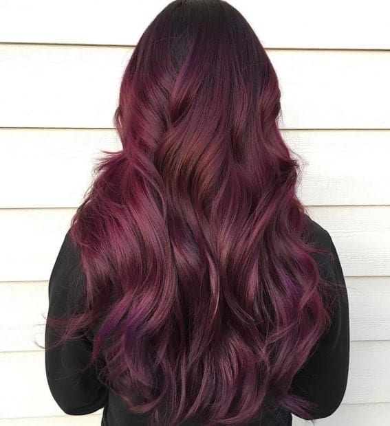 red wine hair with beach waves