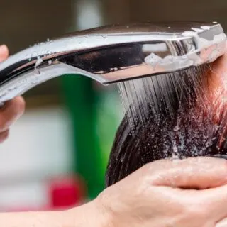 Hot Water vs. Cold Water: What’s Best for Rinsing Hair Dye?