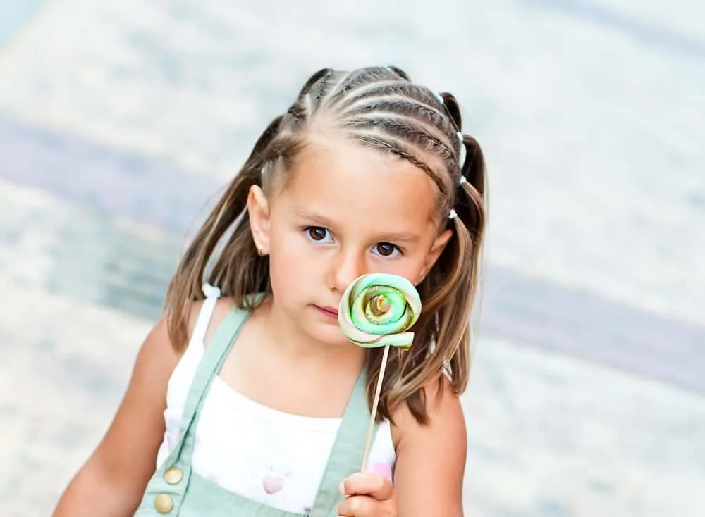 rubber band hairstyle