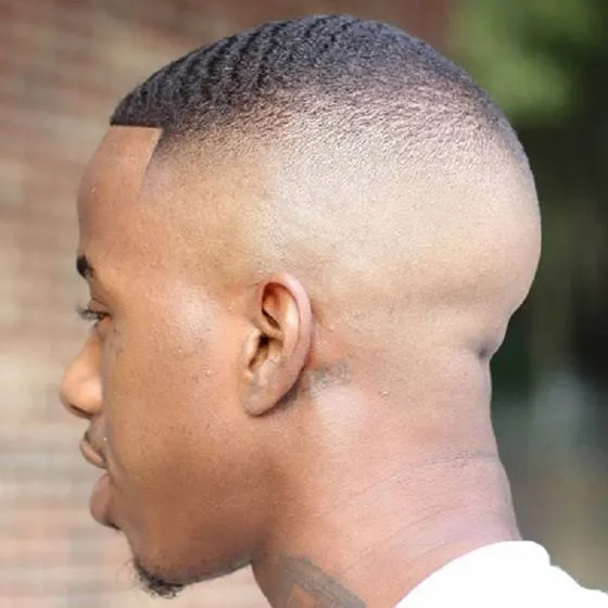 Shadow Fade with Waves for Men
