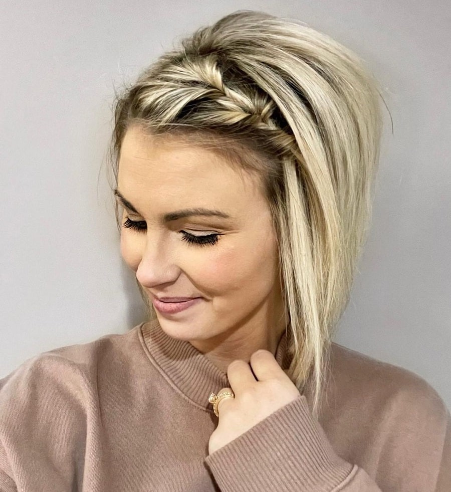 short back to school hairstyle with braid