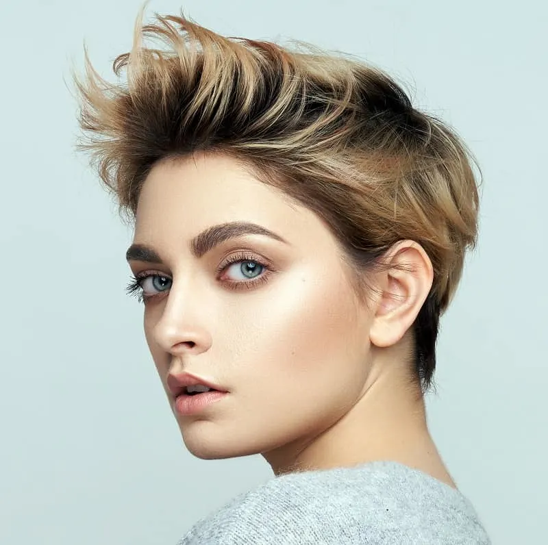 short blonde balayage hair