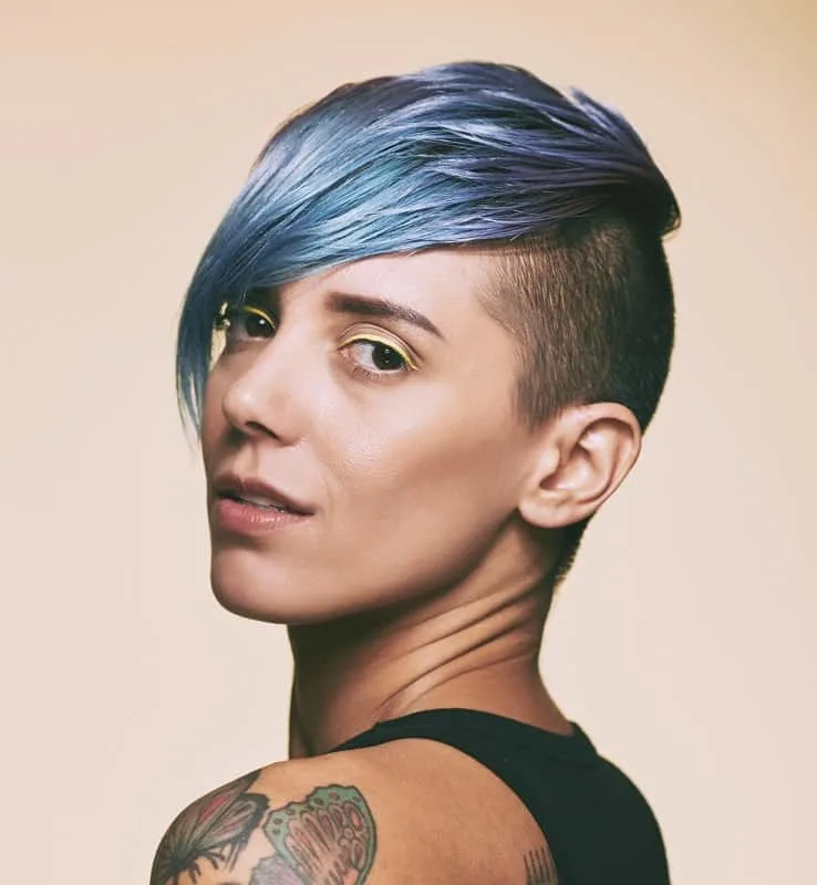 short blue hair color ideas