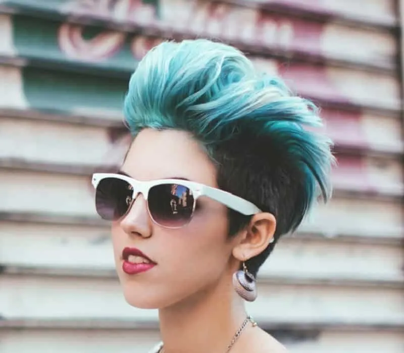 short blue hair color