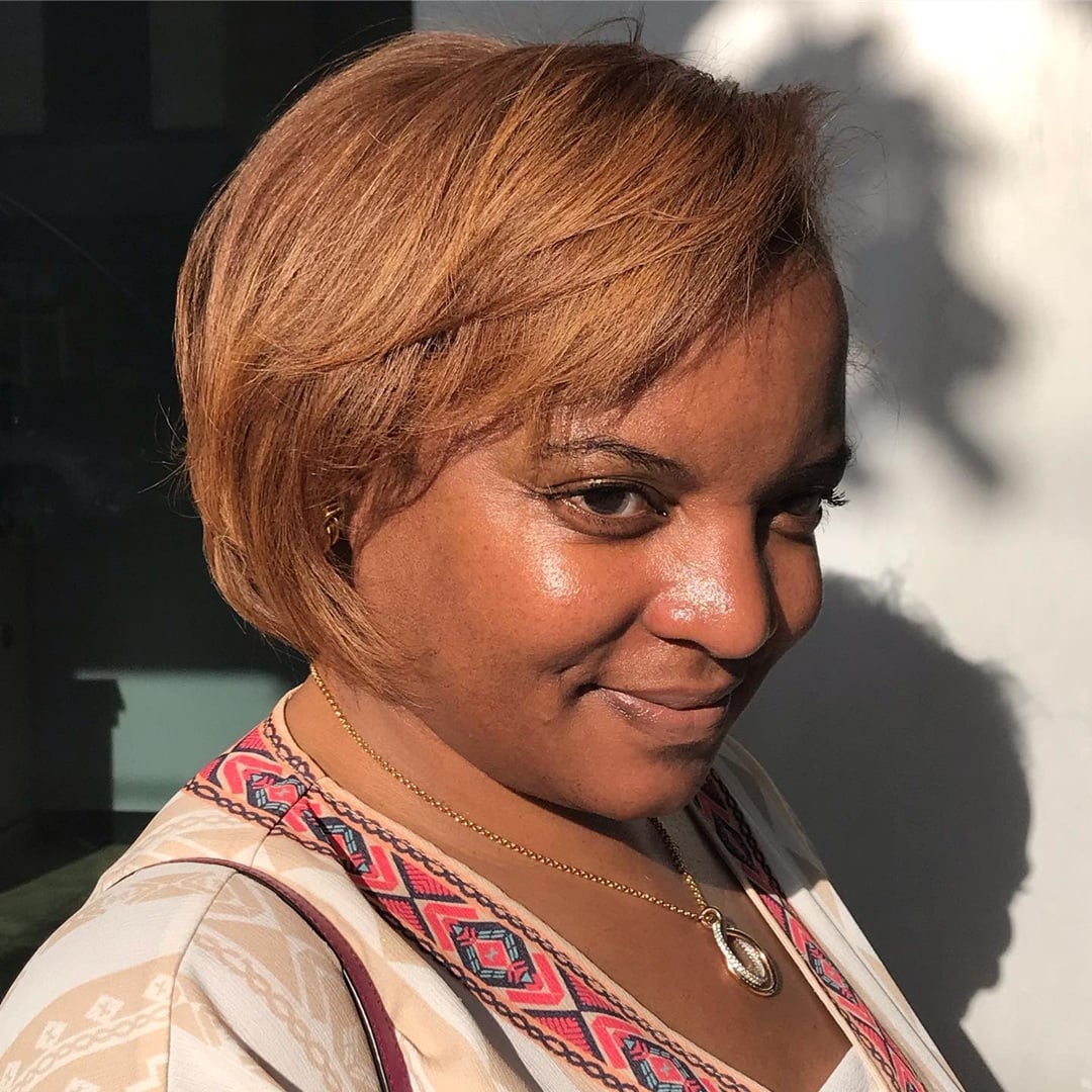 honey blonde short rounded bob cut for black women