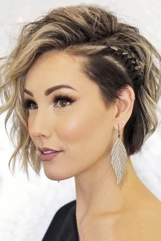 short wavy bob with braid