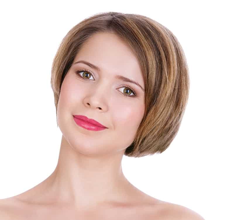 short dark hair with highlights and lowlights