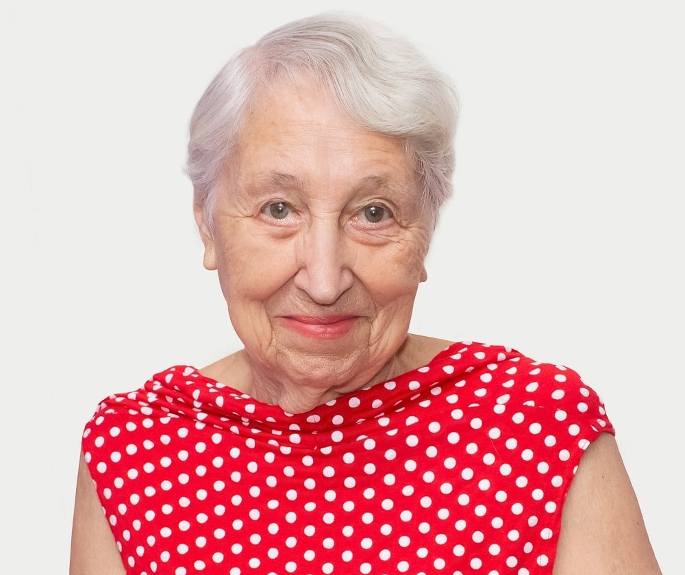short fine hairstyle for over 70