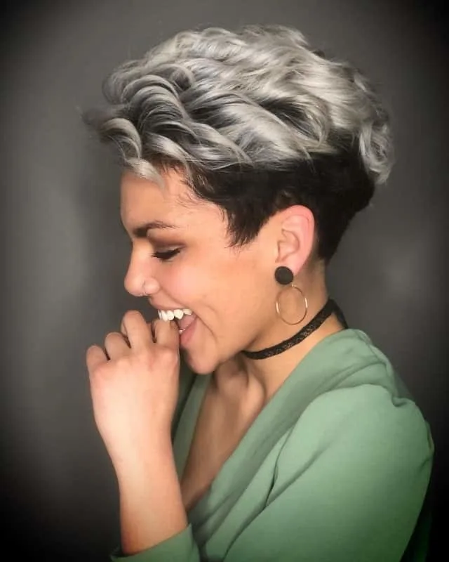 short hairstyles for grey hair 