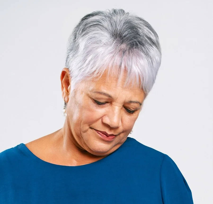 short grey hair for women over 50 with oval faces