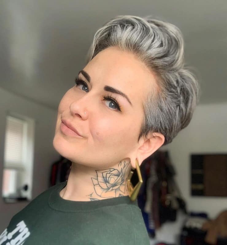 short grey haircut for round faces