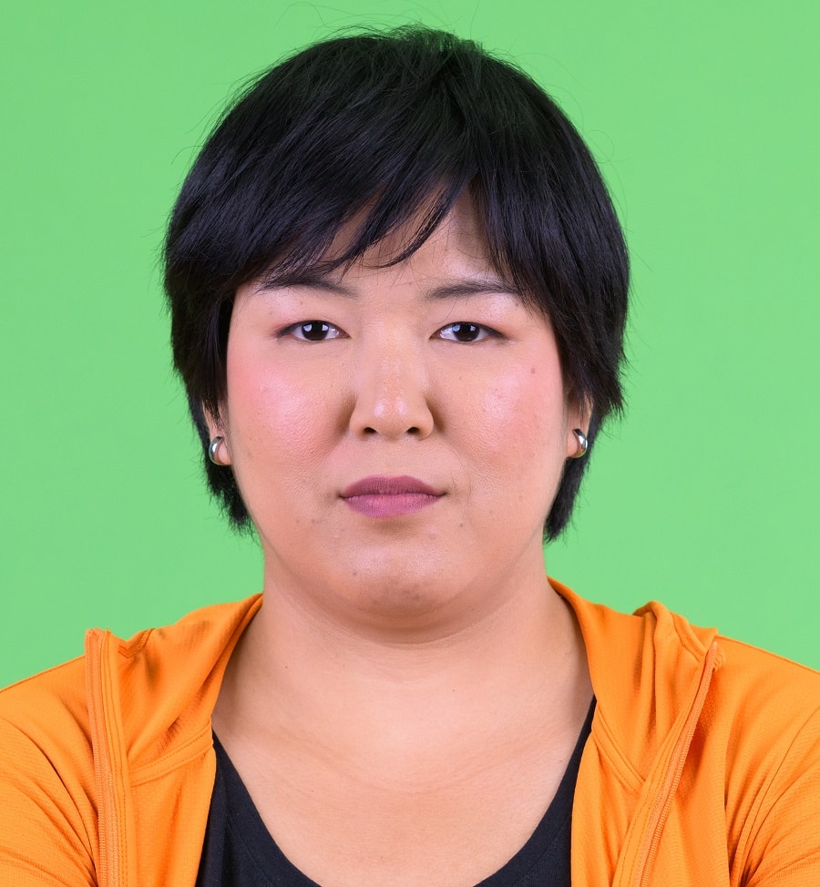 short haircut for Asian women with fat face and double chin