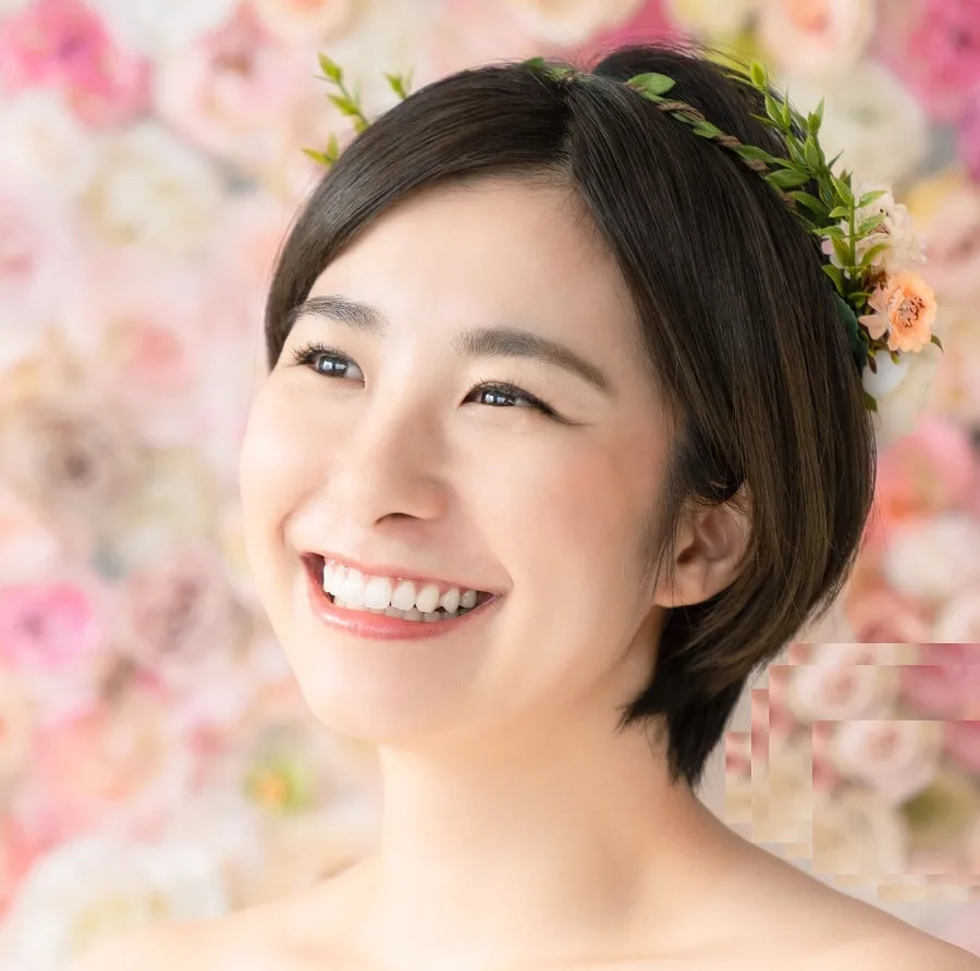 short hairstyle for asian bridesmaids
