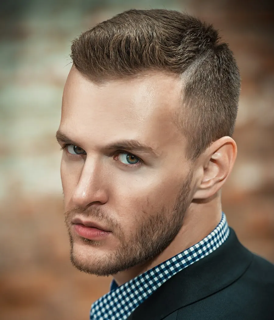 short hairstyle for men in their 30s