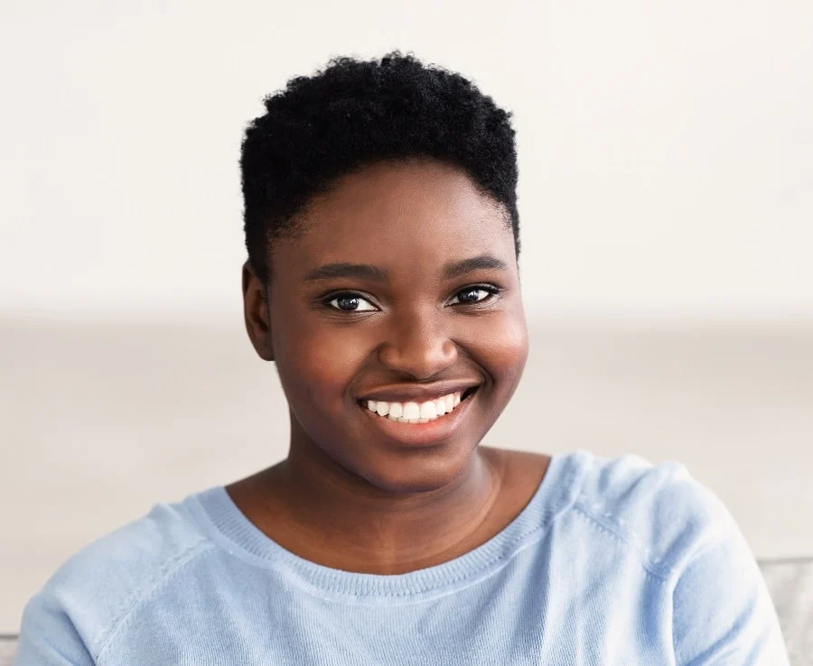 short hairstyle for overweight black women