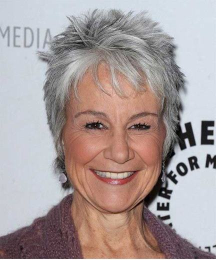 30 Respectful Short Hairstyles for Thick Hair (Women over 50)