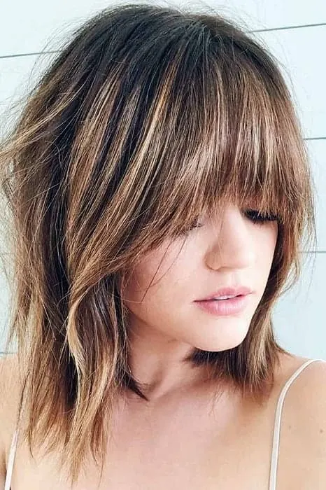 short thick wavy hair with bangs