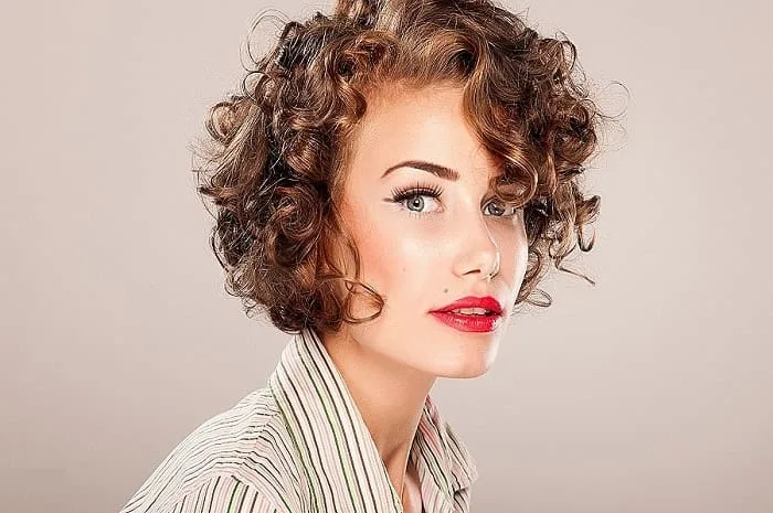 short bob cut for thick and wavy hair