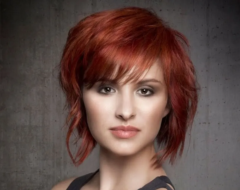 short hairstyles for oval face shape women