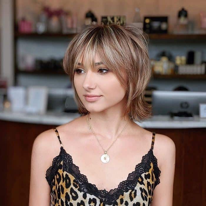 short layered hairstyle for women with fine hair