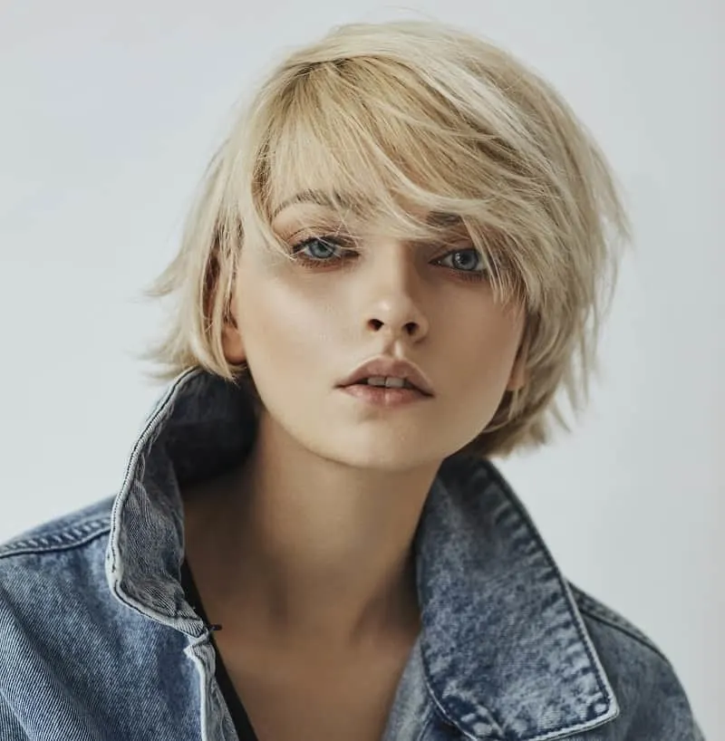 short layered messy hair for women with fine hair
