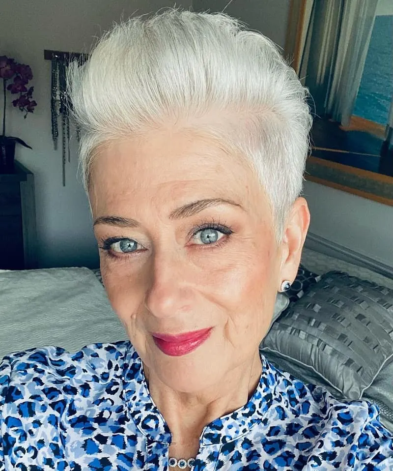 short pompadour hairstyle for over 60