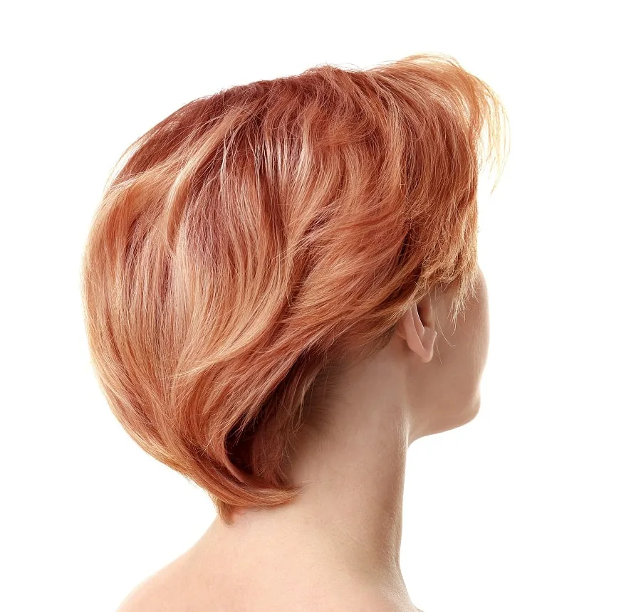 short strawberry blonde hair color