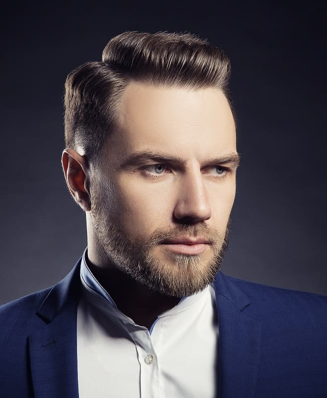 men's short thick haircut with side part
