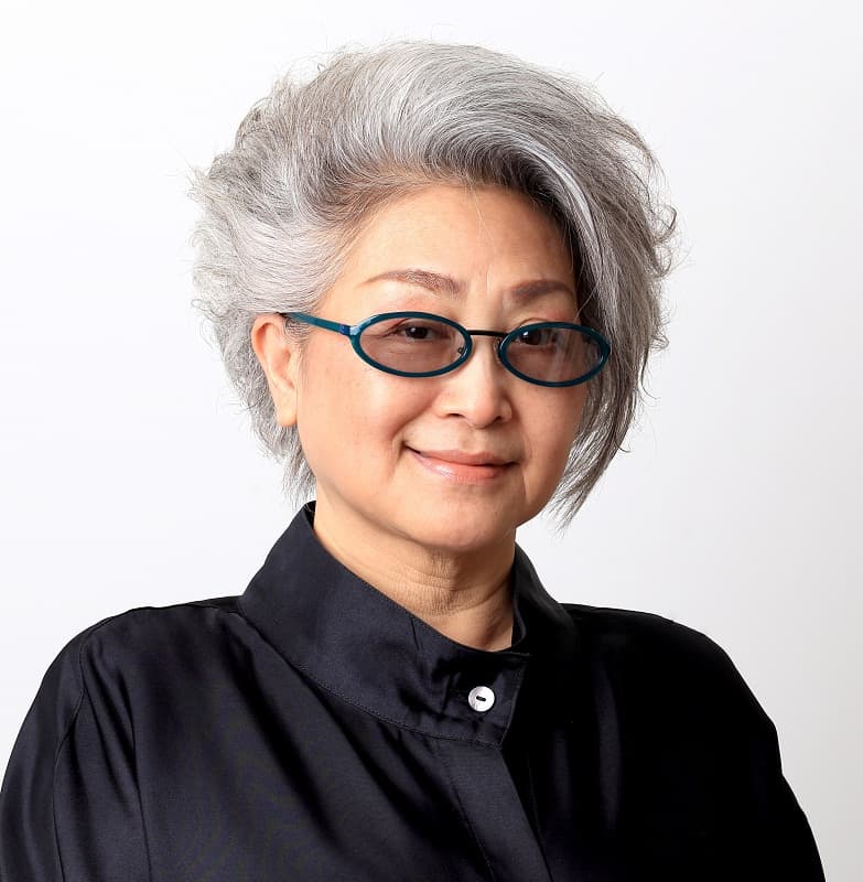 short thick hairstyle for Asian women over 50