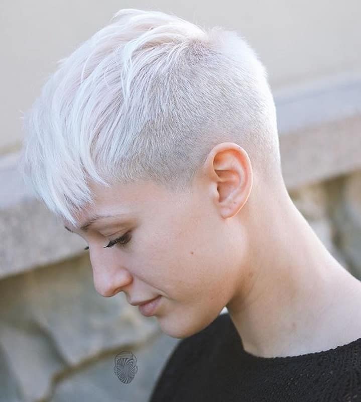 20 Short White Hair Color Ideas & Styles for 2024 – HairstyleCamp