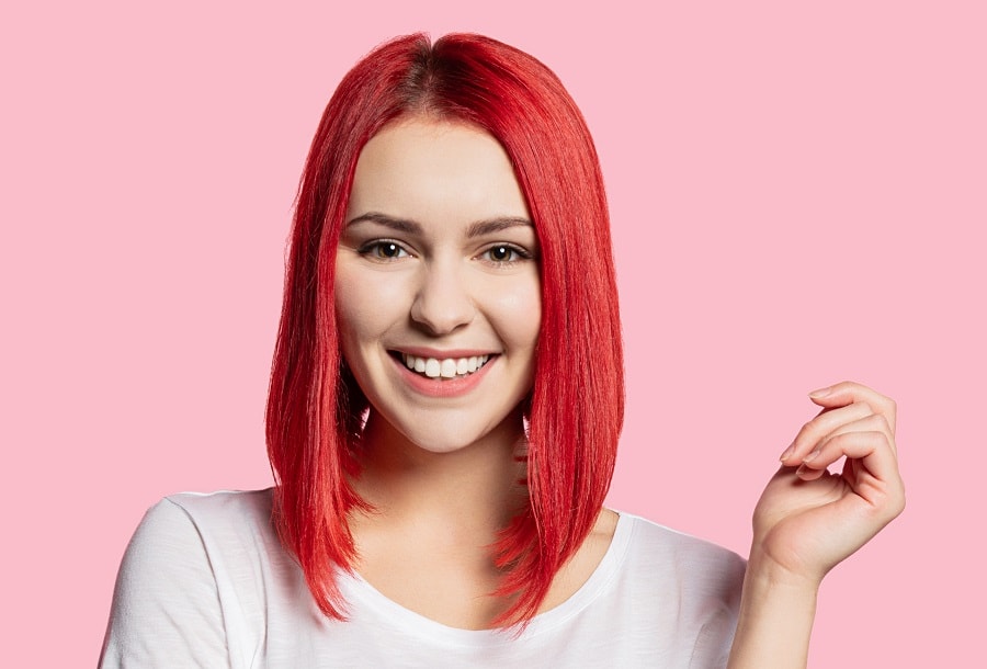 shoulder length red hairstyle for oval face