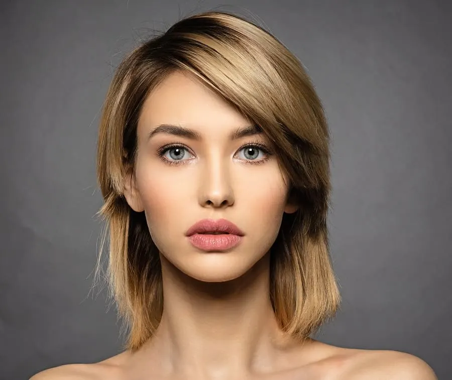 medium blonde hair with side bangs