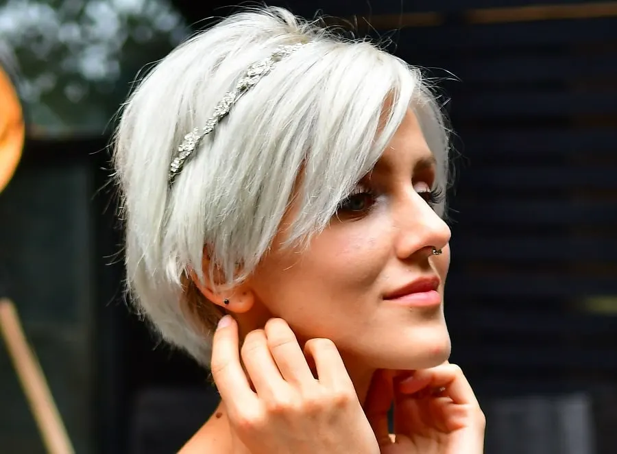 silver bob wedding hairstyle