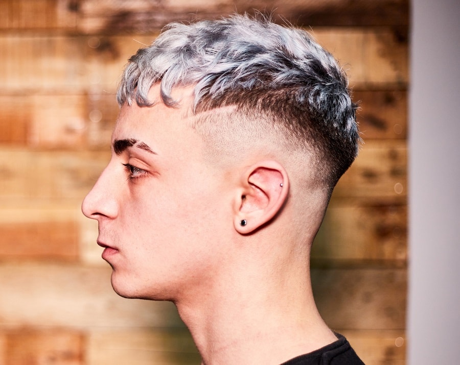 silver hair highlights for men