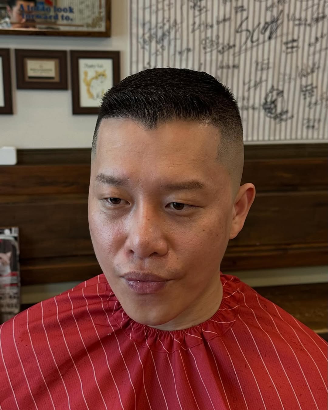 sleek short haircut for men with a high fade