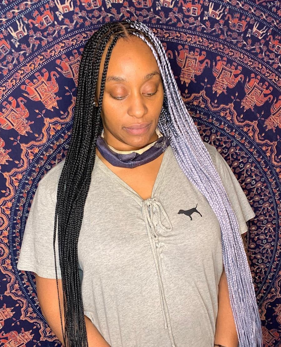 small knotless braids with color